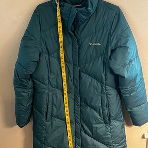 Columbia green down jacket